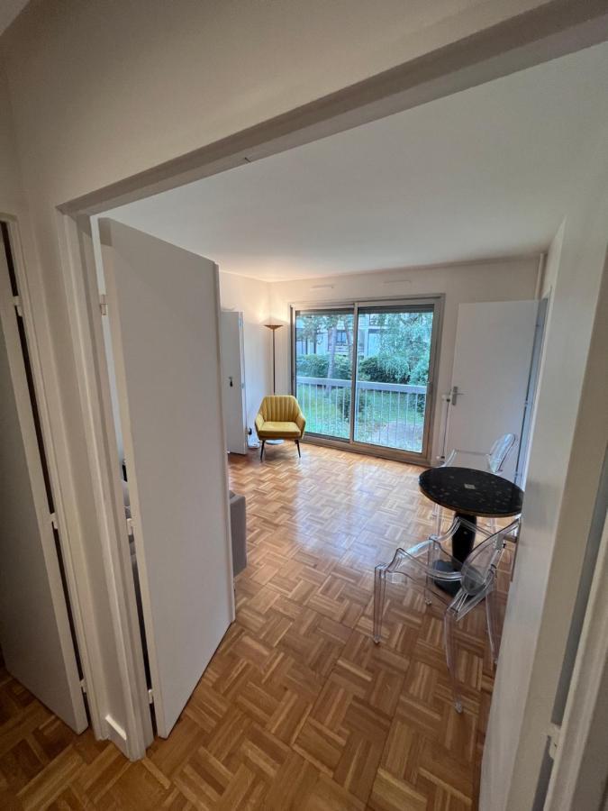 Suite 2 Pieces Sur Jardin Париж Экстерьер фото