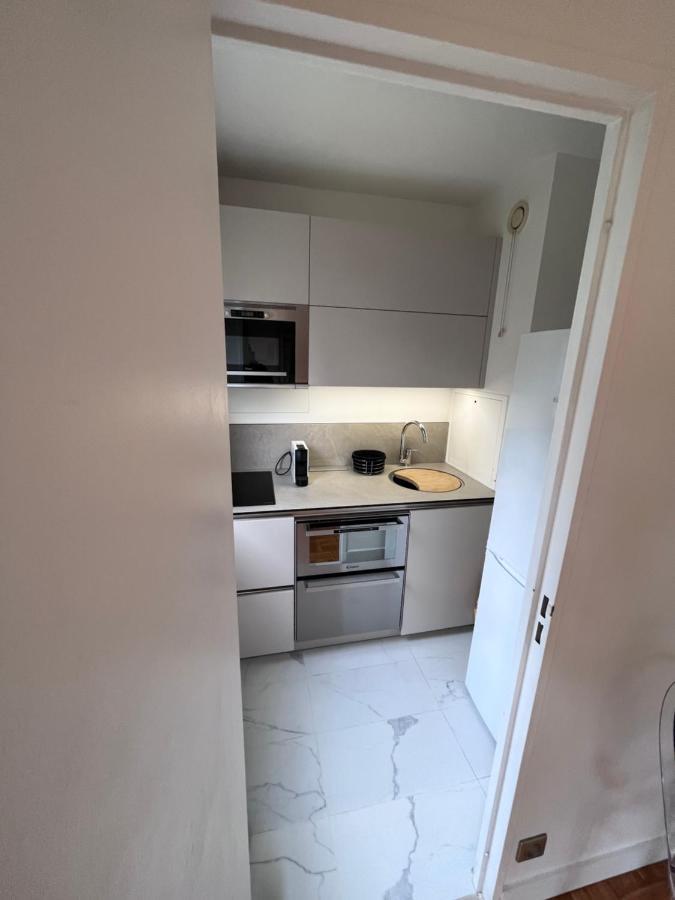 Suite 2 Pieces Sur Jardin Париж Экстерьер фото